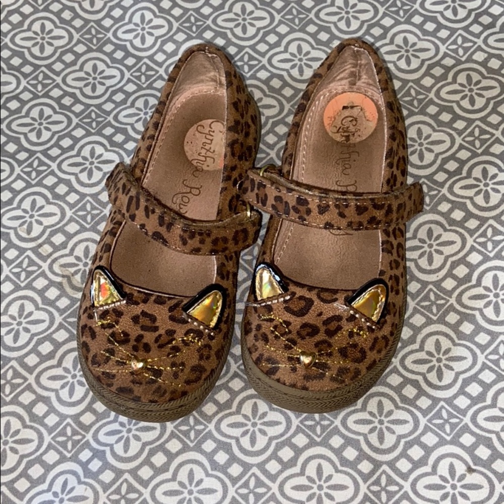 Leopard print toddler shoes